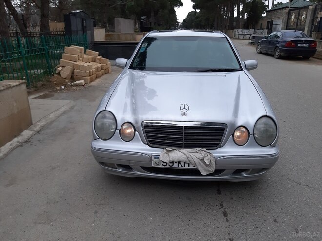 Mercedes E 270 2000, 229,000 km - 2.7 l - Bakı