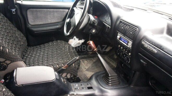 GAZ 31105 2005, 190,000 km - 2.3 л - Bakı