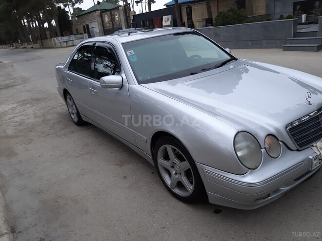 Mercedes E 270 2000, 229,000 km - 2.7 l - Bakı