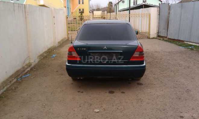 Mercedes  1994, 350,000 km - 0.2 l - Cəlilabad