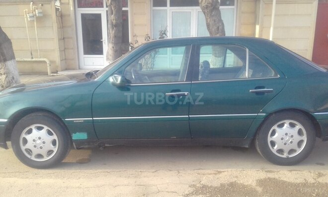 Mercedes  1994, 350,000 km - 0.2 l - Cəlilabad