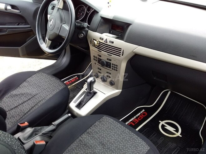 Opel Astra 2007, 175,000 km - 1.8 л - Sumqayıt