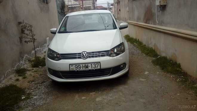 Volkswagen Polo 2014, 207,000 km - 1.6 l - Bakı