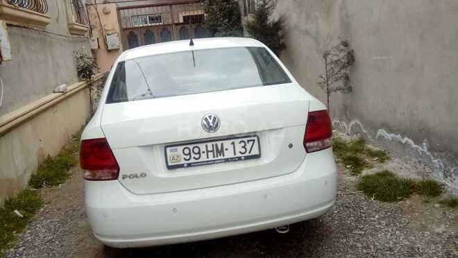 Volkswagen Polo 2014, 207,000 km - 1.6 l - Bakı