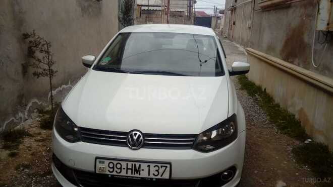 Volkswagen Polo 2014, 207,000 km - 1.6 l - Bakı