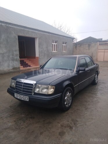 Mercedes E 230 1991, 383,500 km - 2.3 л - Şəmkir