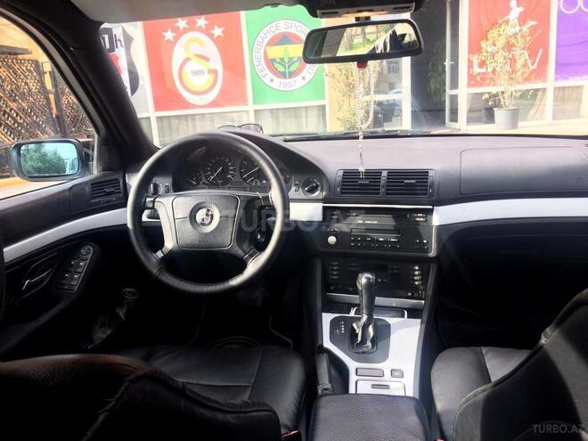 BMW 523 1998, 255,000 km - 2.5 l - Bakı