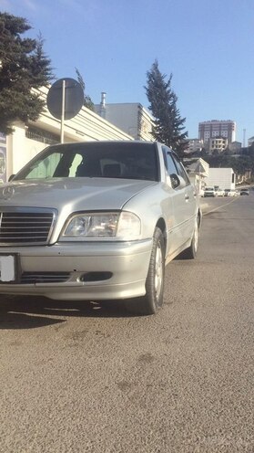 Mercedes C 220 1995, 2,620,000 km - 2.2 l - Bakı