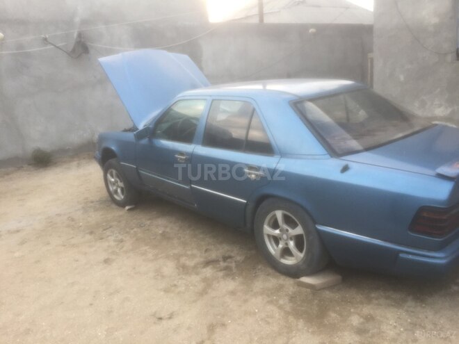 Mercedes E 230 1989, 360,000 km - 2.3 l - Bakı