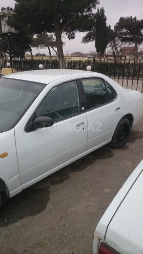 Nissan Bluebird 1997, 125,000 km - 2.0 l - Tovuz