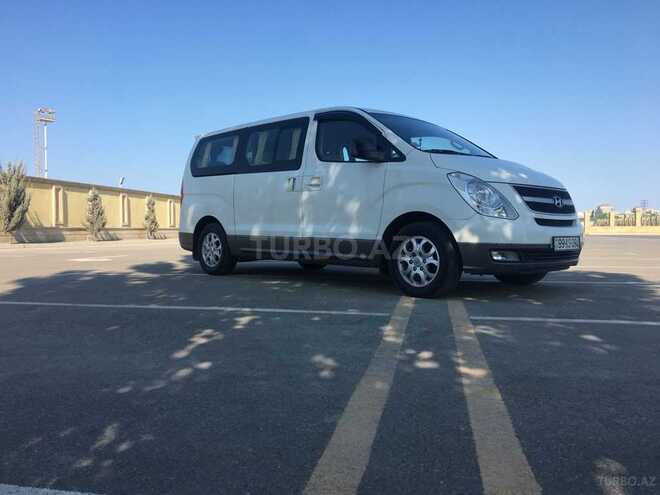 Hyundai H-1 2009, 270,000 km - 2.5 l - Bakı
