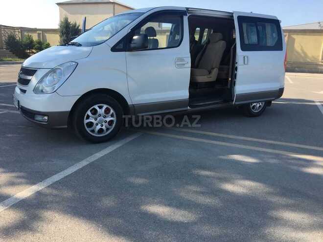 Hyundai H-1 2009, 270,000 km - 2.5 l - Bakı