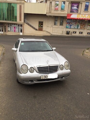 Mercedes E 280 1999, 240,000 km - 2.8 l - Bakı