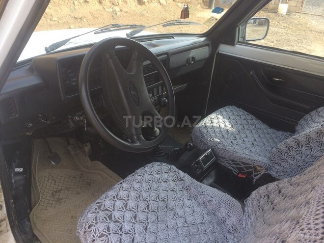 LADA (VAZ) Niva 2008, 148,421 km - 1.7 l - Yardımlı