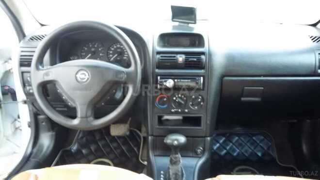 Opel Astra 2000, 260,000 km - 1.6 l - Bakı