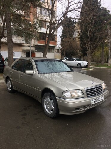 Mercedes C 200 1995, 329,000 km - 2.0 l - Bakı