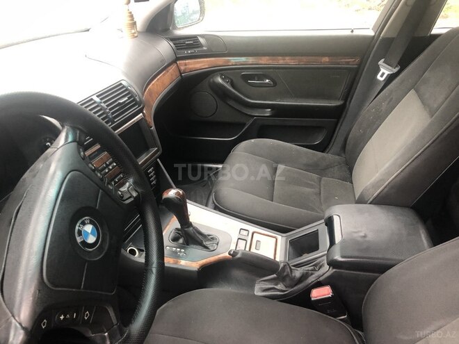 BMW 528 1998, 240,000 km - 2.8 л - Bakı