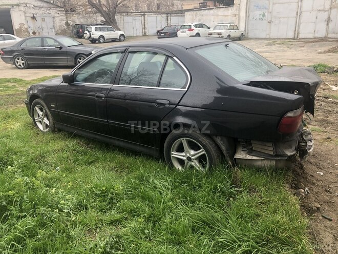 BMW 528 1998, 240,000 km - 2.8 л - Bakı