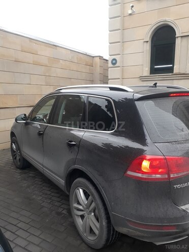 Volkswagen Touareg 2013, 131,000 km - 3.6 l - Bakı