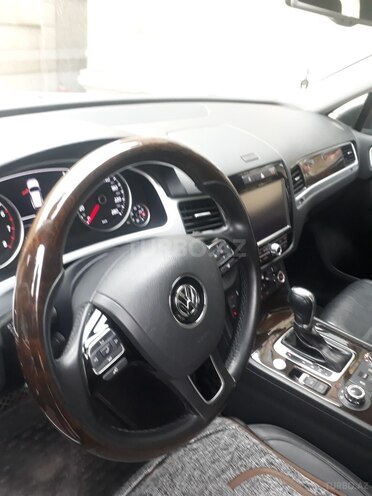 Volkswagen Touareg 2013, 131,000 km - 3.6 l - Bakı