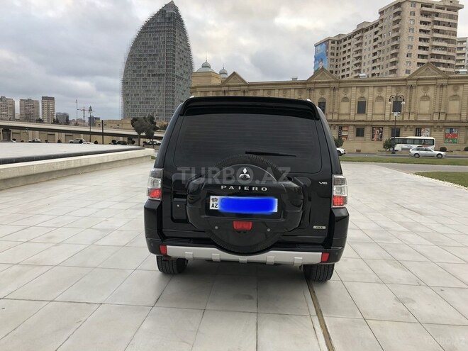 Mitsubishi Pajero 2007, 133,000 km - 3.0 l - Bakı