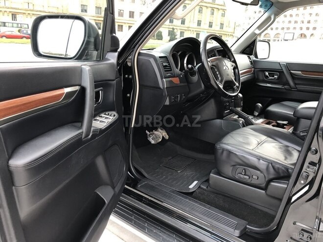 Mitsubishi Pajero 2007, 133,000 km - 3.0 l - Bakı