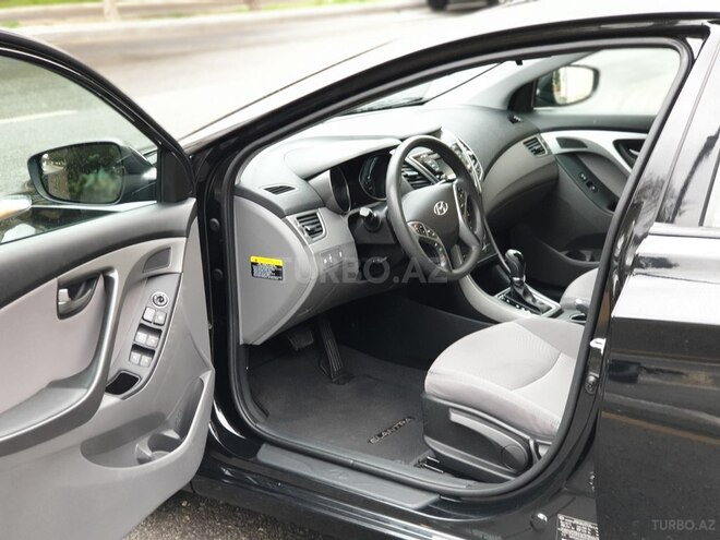 Hyundai Elantra 2015, 40,100 km - 1.8 l - Bakı