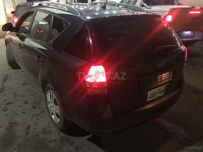 Kia Ceed 2008, 214,000 km - 1.6 l - Bakı