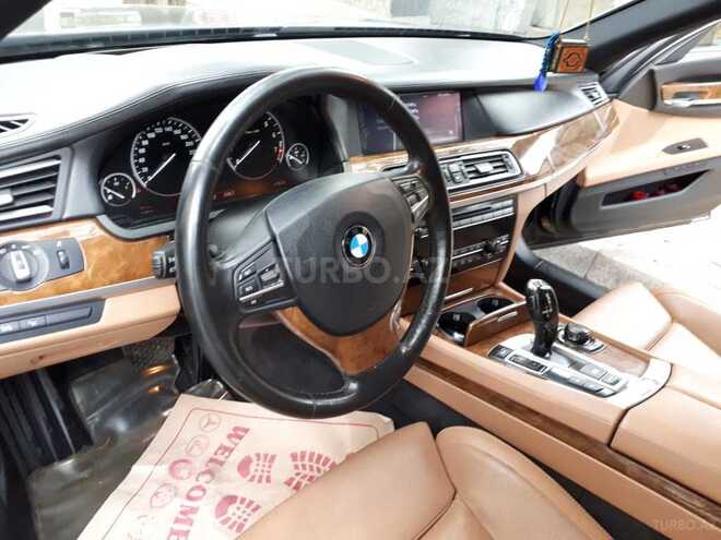 BMW 750 2009, 130,000 km - 4.4 l - Bakı