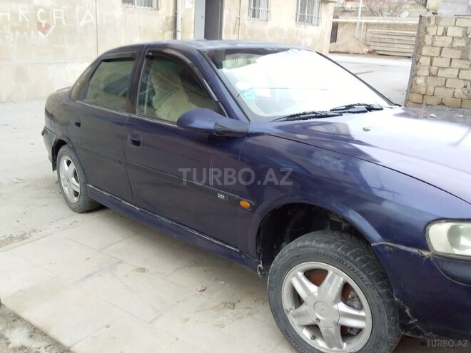 Opel Vectra 1996, 150,000 km - 2.5 l - Bakı