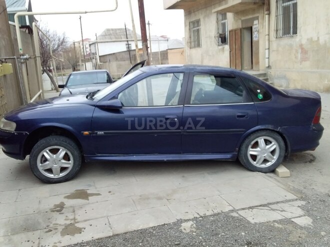 Opel Vectra 1996, 150,000 km - 2.5 l - Bakı