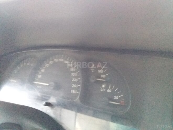 Opel Vectra 1996, 150,000 km - 2.5 l - Bakı