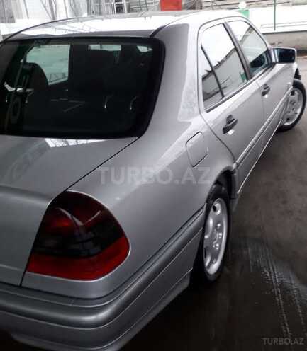 Mercedes C 180 2000, 195,000 km - 1.8 l - Gəncə
