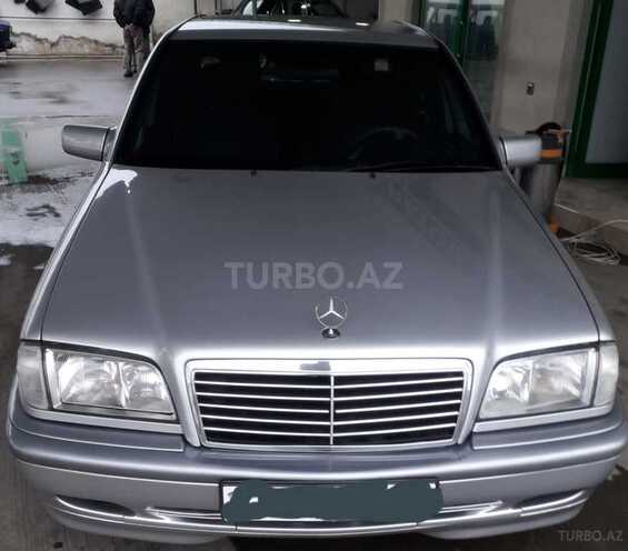 Mercedes C 180 2000, 195,000 km - 1.8 l - Gəncə