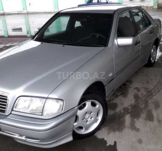 Mercedes C 180 2000, 195,000 km - 1.8 l - Gəncə