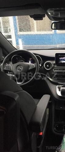 Mercedes V 220 2018, 15,000 km - 2.2 l - Bakı
