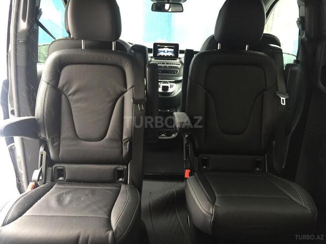 Mercedes V 220 2018, 15,000 km - 2.2 l - Bakı