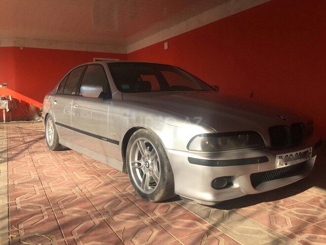 BMW 530 2001, 299,457 km - 3.0 l - Xırdalan