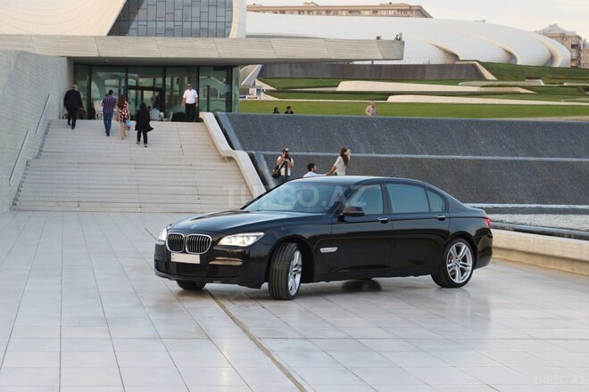 BMW 740 2015, 55,000 km - 3.0 l - Bakı