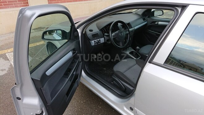 Opel Astra 2005, 257,000 km - 1.7 l - Sumqayıt