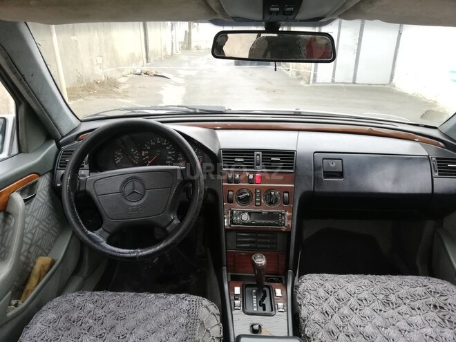 Mercedes C 220 1996, 165,000 km - 2.2 l - Bakı