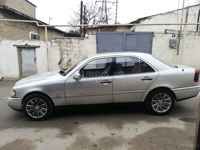 Mercedes C 220 1996, 165,000 km - 2.2 l - Bakı