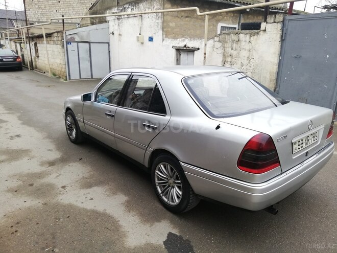 Mercedes C 220 1996, 165,000 km - 2.2 l - Bakı