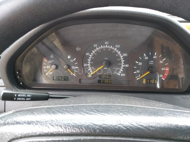 Mercedes C 230 1999, 213,550 km - 2.3 l - Qazax
