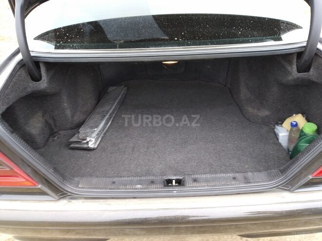 Mercedes C 230 1999, 213,550 km - 2.3 l - Qazax