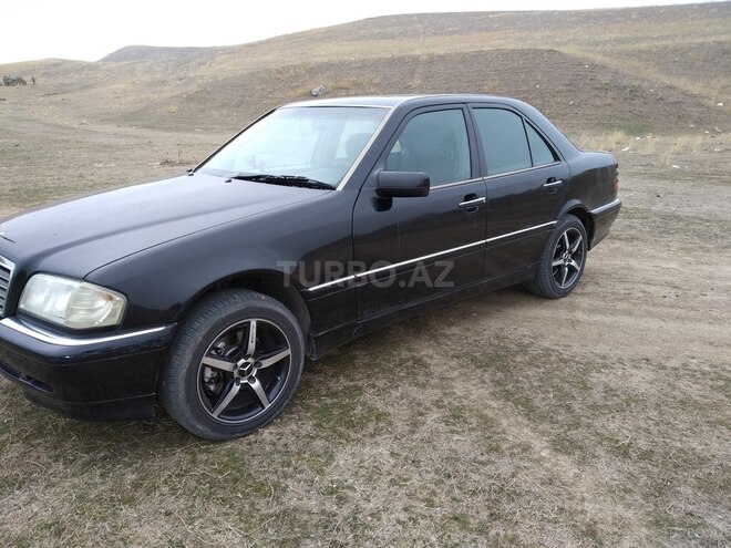 Mercedes C 230 1999, 213,550 km - 2.3 l - Qazax