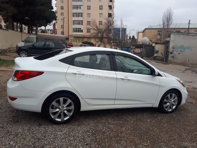 Hyundai Accent 2013, 111,868 km - 1.6 l - Bakı