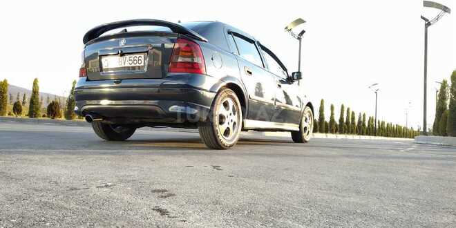 Opel Astra 2002, 188,000 km - 1.6 l - Şəki