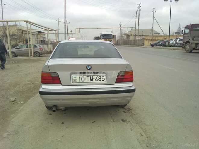 BMW 318 1995, 250,000 km - 1.8 l - Bakı