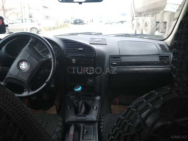 BMW 318 1995, 250,000 km - 1.8 l - Bakı